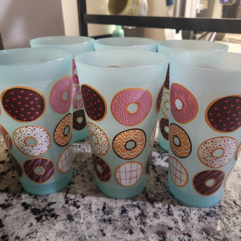 *SOLD* Donut Patterned Glass Tumblers - Set of 6